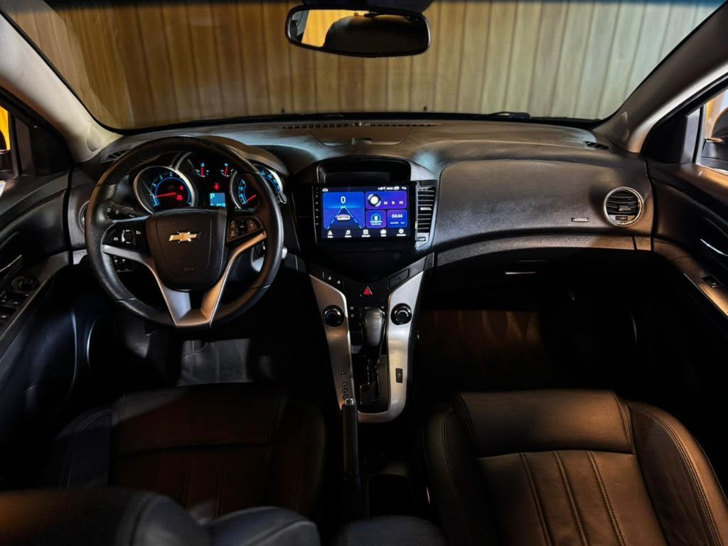 CRUZE HB Sport LT 1.8 16V FlexP. 5p Aut — foto 6