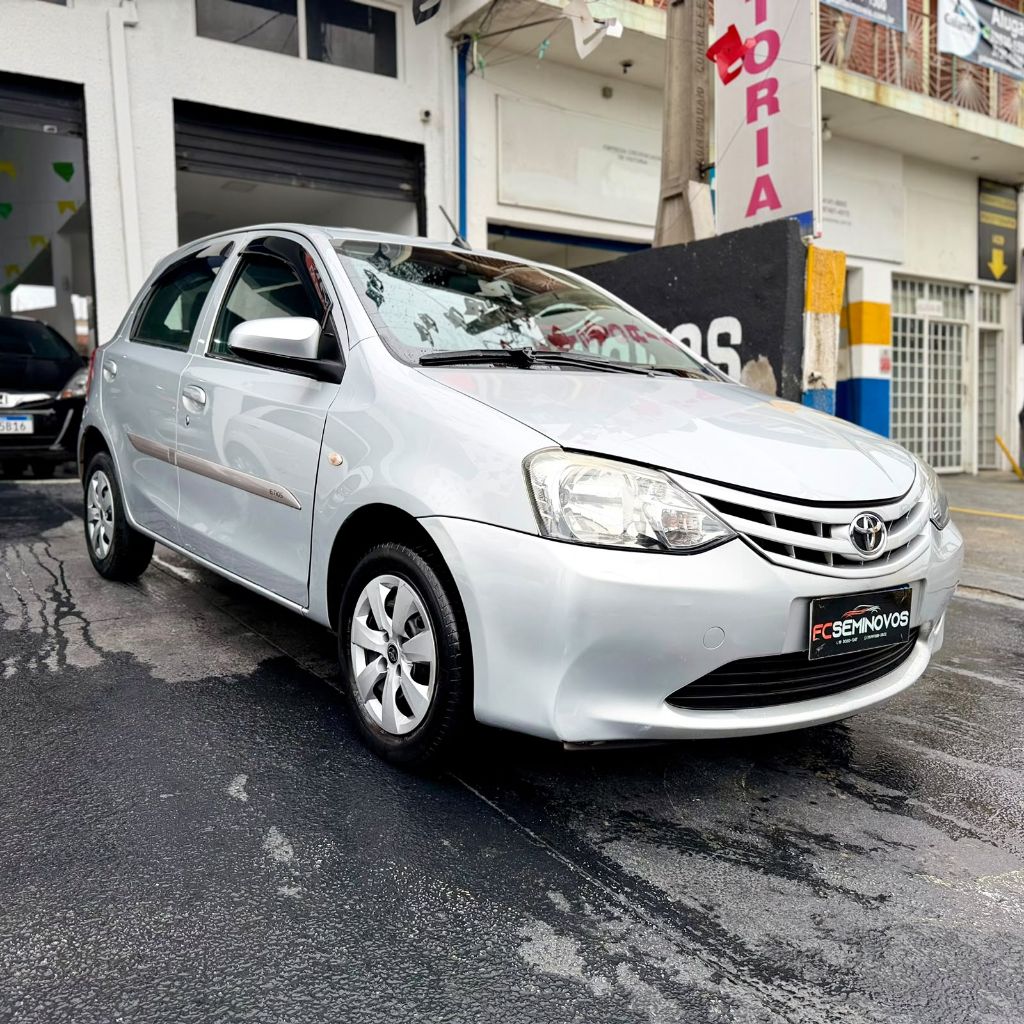 ETIOS X 1.3 Flex 16V 5p Mec. — foto 2