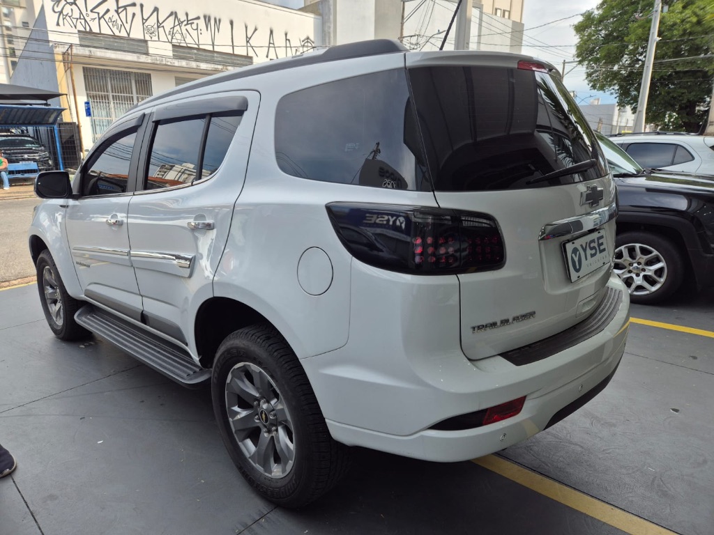 TRAILBLAZER PREMIER 2.8 TB Diesel Aut. — foto 5