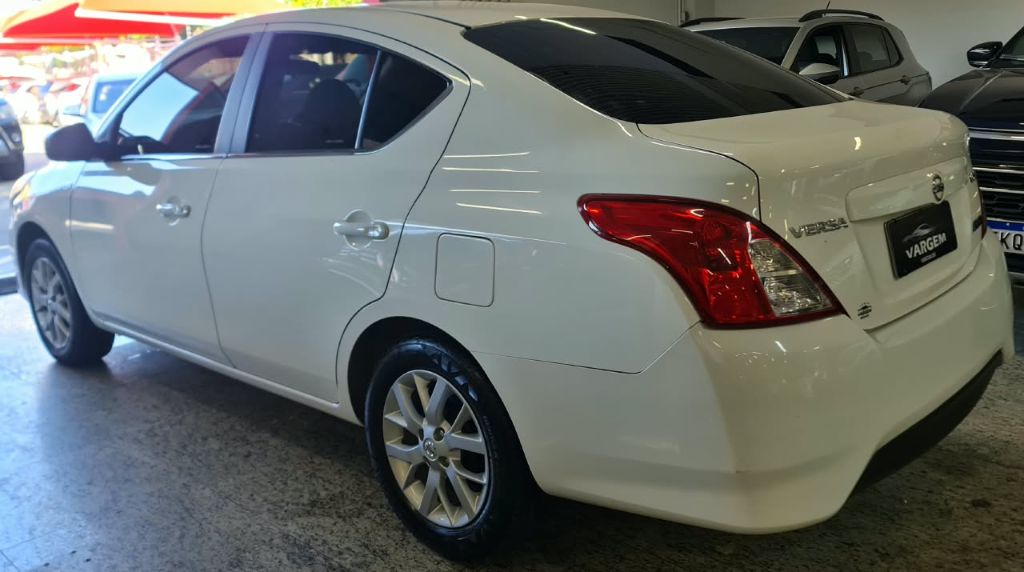 VERSA SV 1.6 16V FlexStart 4p Aut. — foto 4