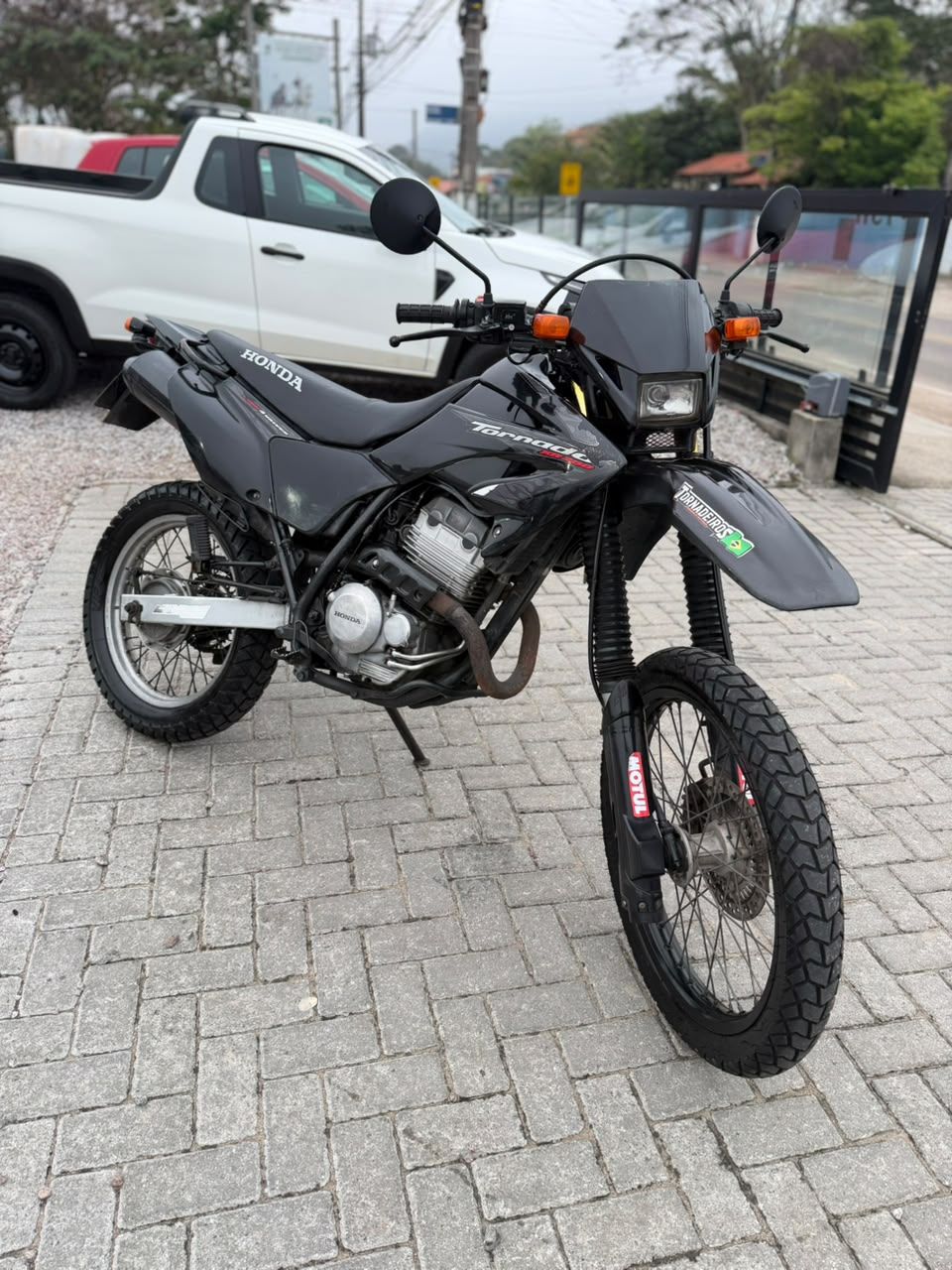 XR 250 TORNADO — foto 2