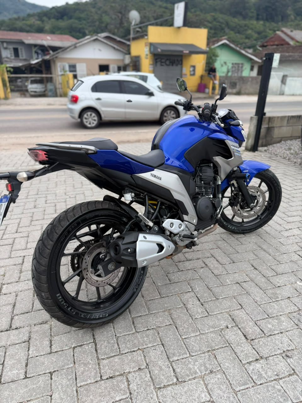 FZ25 250 FAZER FLEX — foto 4