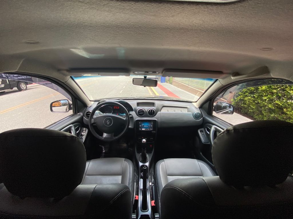 DUSTER Dynamique 1.6 Flex 16V Mec. — foto 14