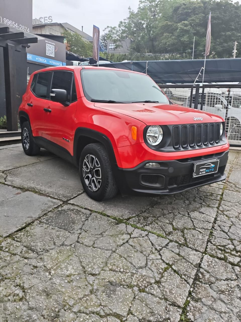 Renegade 1.8 4x2 Flex 16V Aut. — foto 3