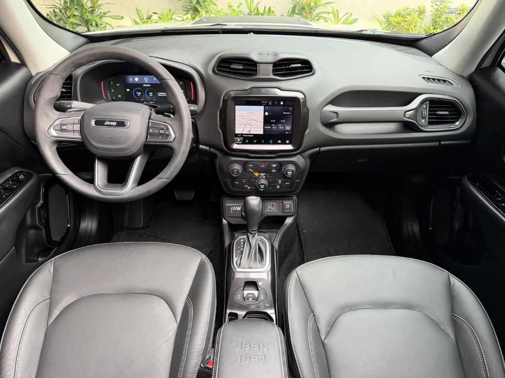 Renegade Willys T270 1.3 TB 4x4 Flex Aut — foto 11