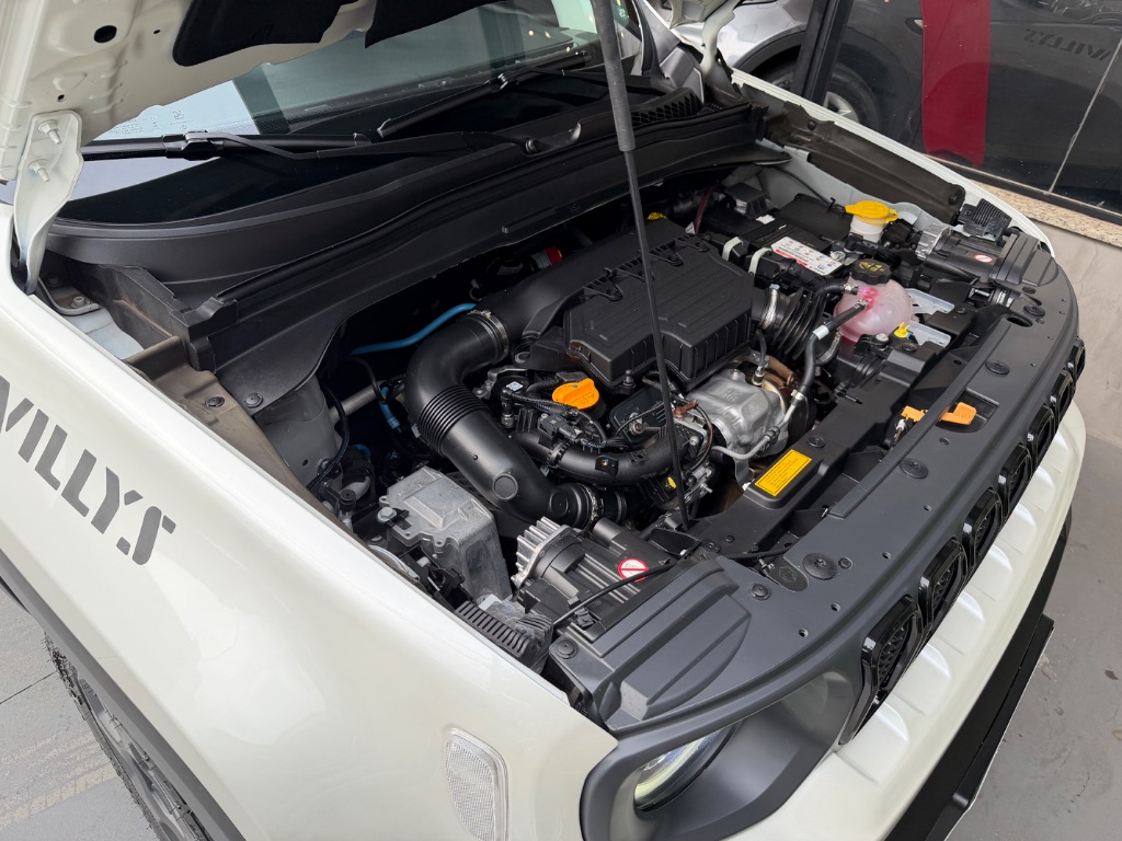 Renegade Willys T270 1.3 TB 4x4 Flex Aut — foto 17