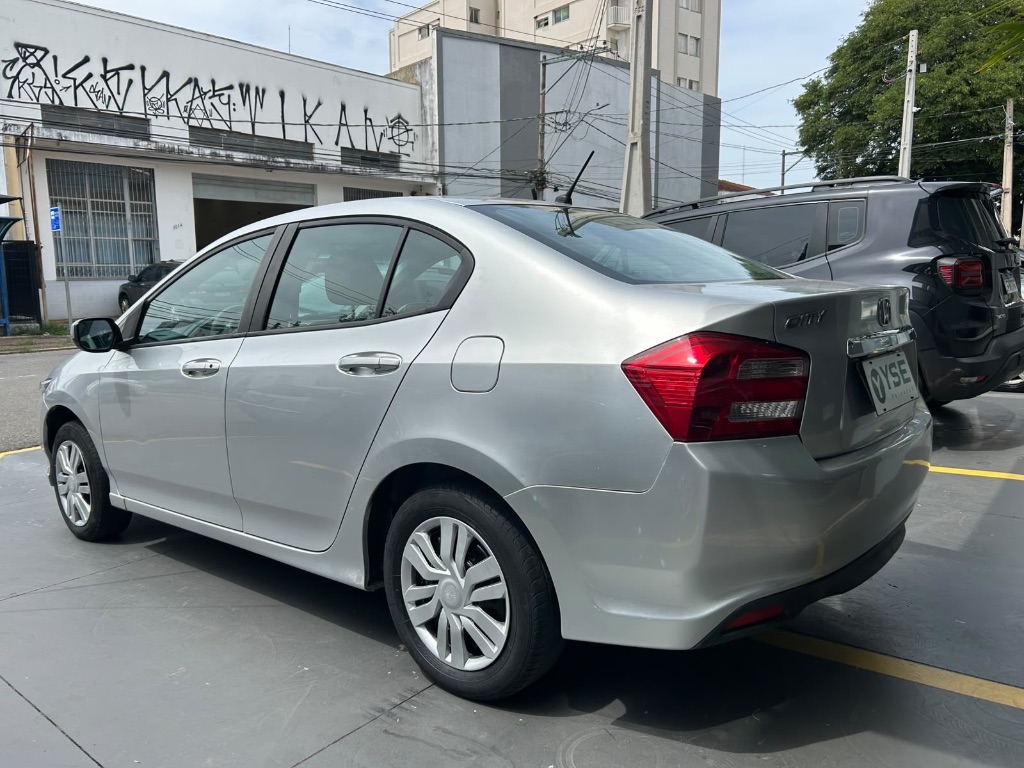 CITY Sedan DX 1.5 Flex 16V Mec. — foto 10