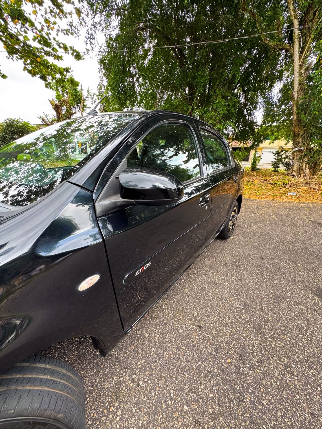 ETIOS XS Sedan 1.5 Flex 16V 4p Aut. — foto 3