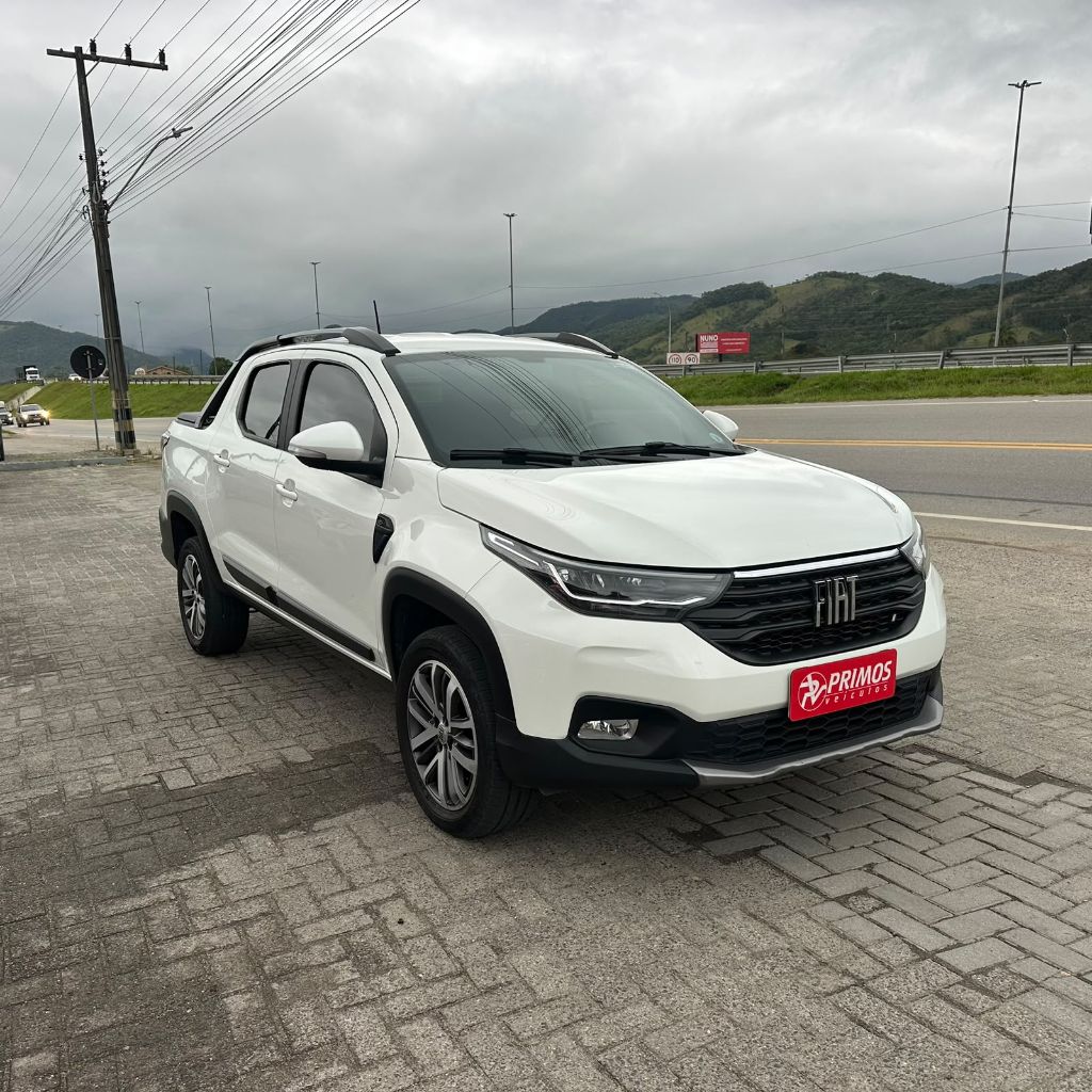 Strada Volcano 1.3 Flex 8V CD Aut. na Primos Veículos