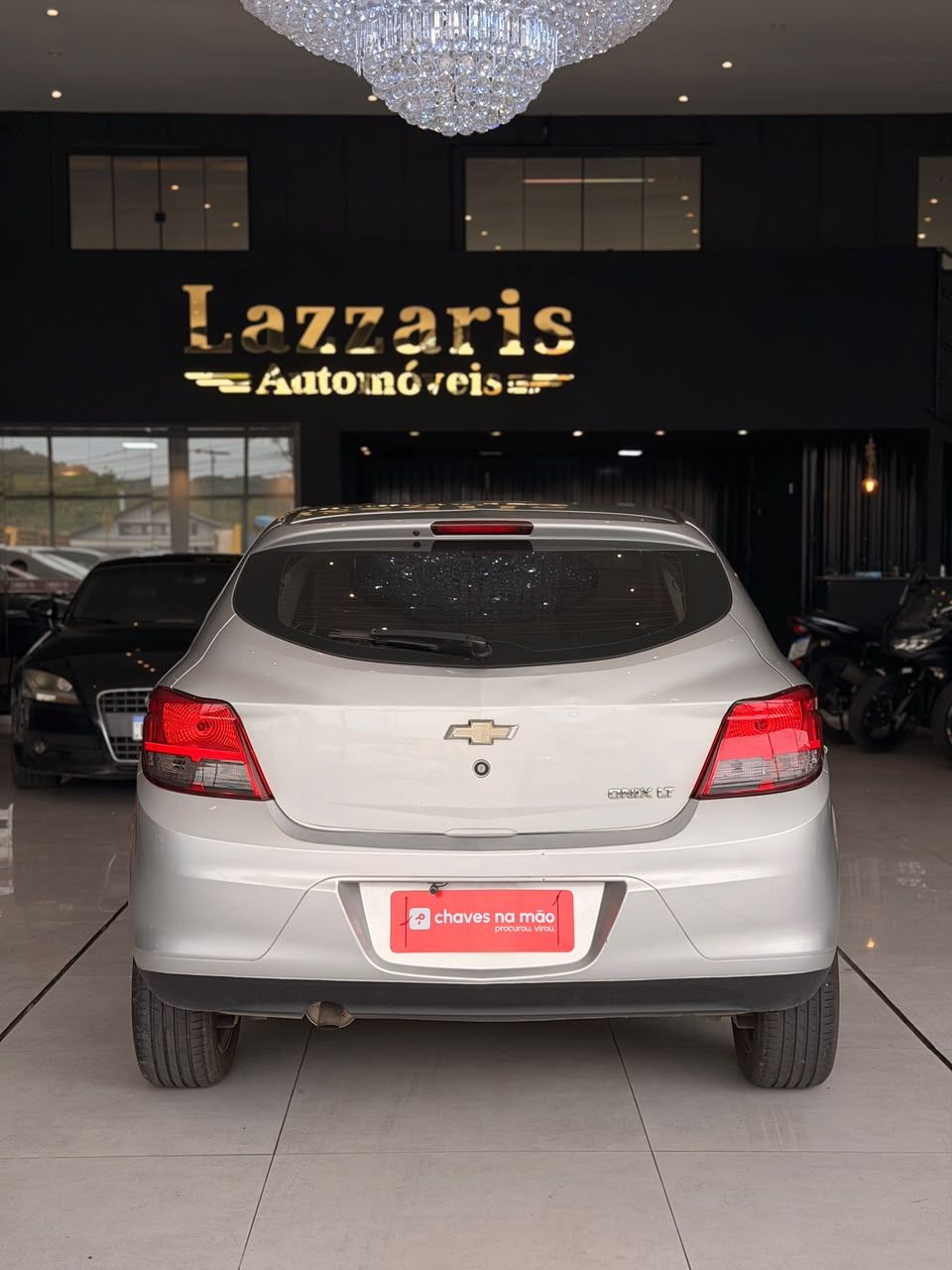 CHEVROLET ONIX HATCH LT 1.0 8V 2013 - FINANCIA 100% — foto 5