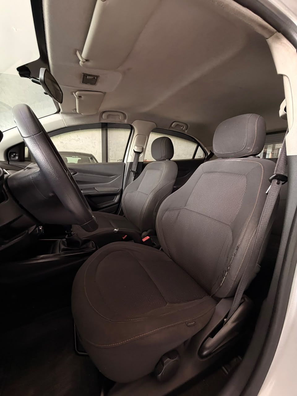 CHEVROLET ONIX HATCH LT 1.0 8V 2013 - FINANCIA 100% — foto 9