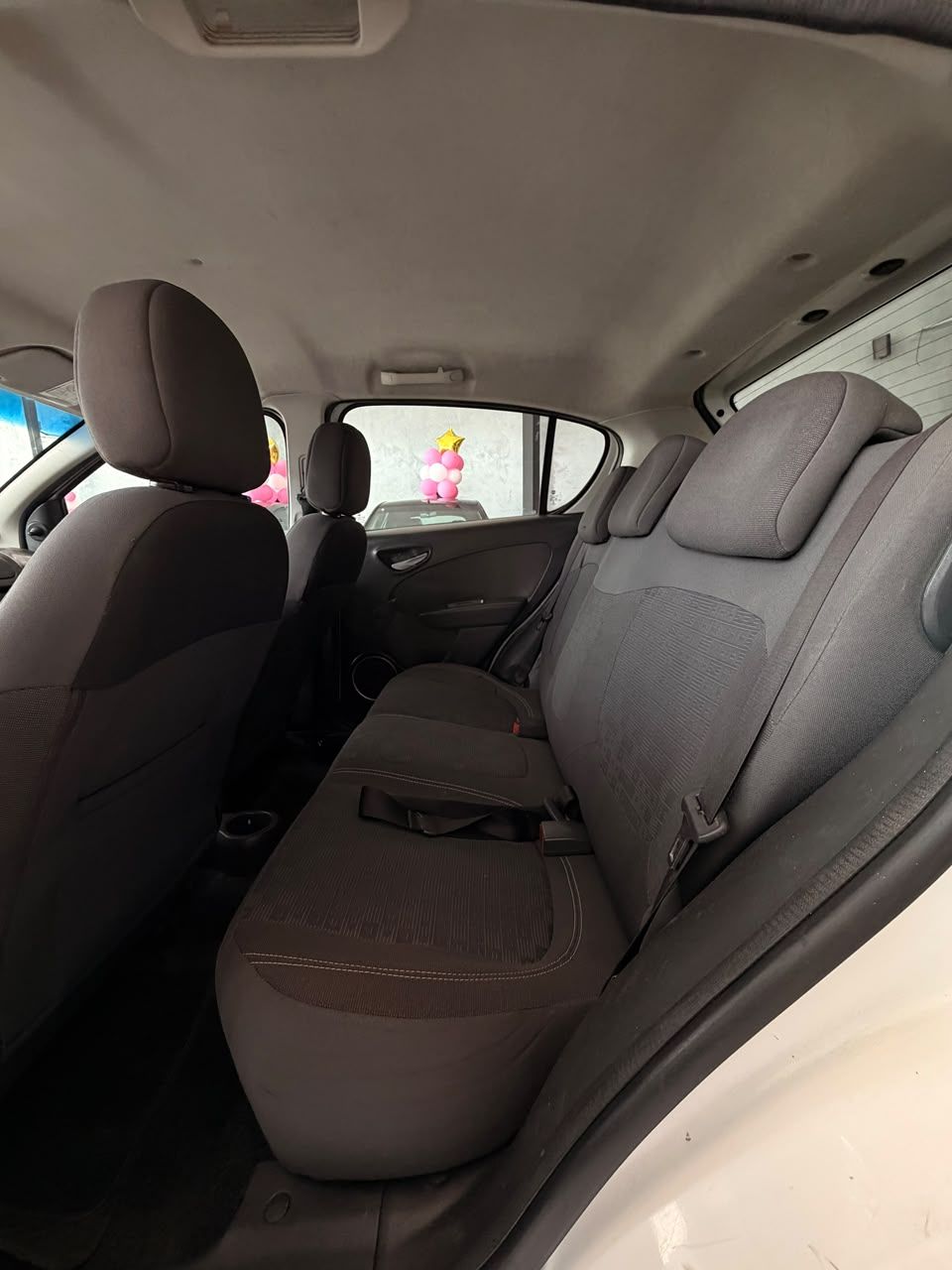 FIAT PALIO ATTRACTIVE 1.0 EVO FIRE FLEX 2017 - FINANCIA 100% — foto 10