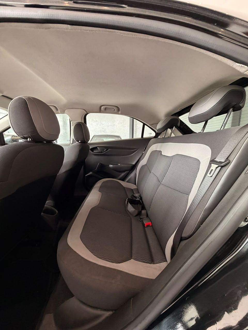 CHEVROLET ONIX HATCH LT 1.0 8V FLEXPOWER 2015 - FINANCIA 100% — foto 10