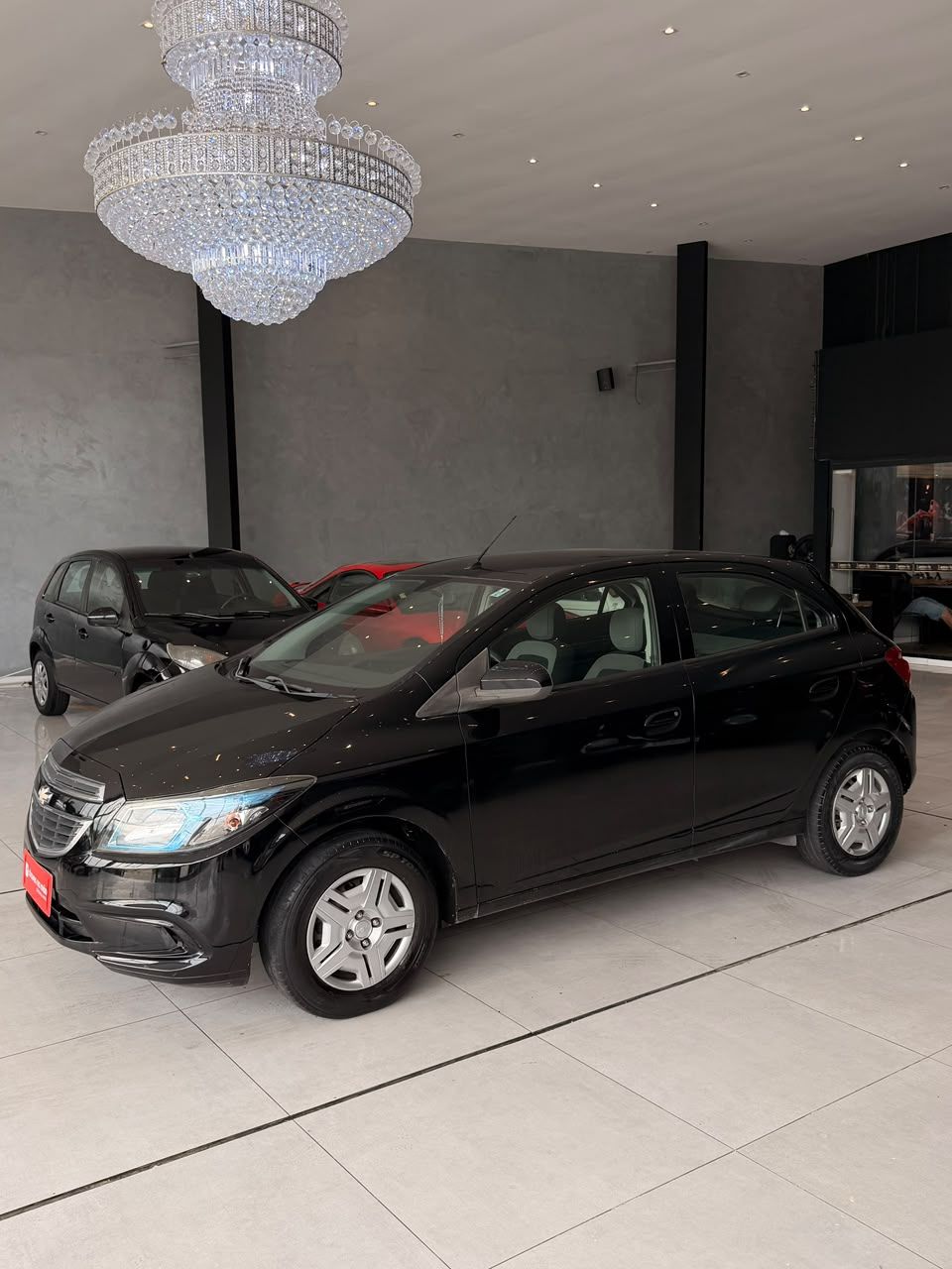 CHEVROLET ONIX HATCH LT 1.0 8V FLEXPOWER 2015 - FINANCIA 100% — foto 1