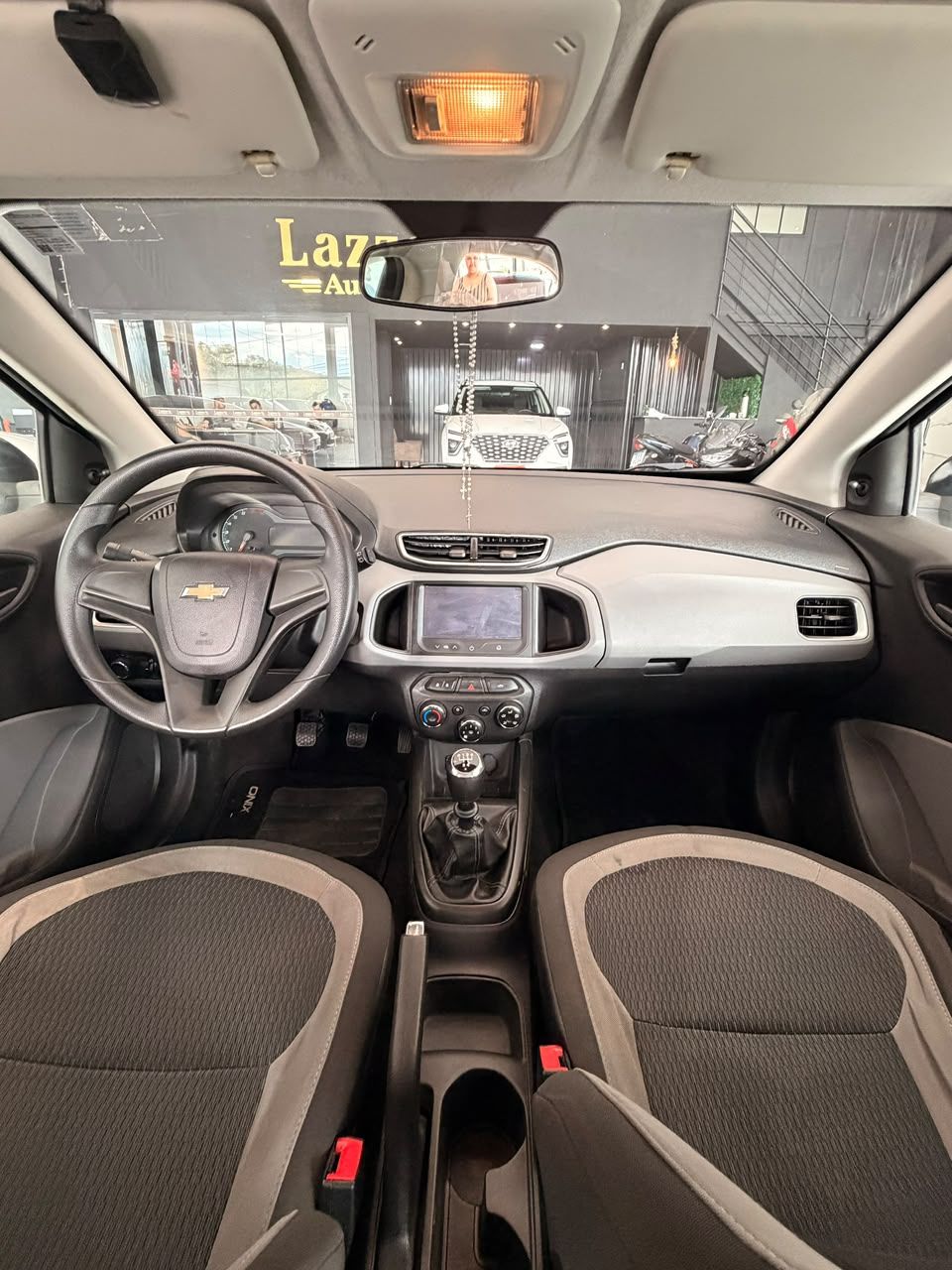 CHEVROLET ONIX HATCH LT 1.0 8V FLEXPOWER 2015 - FINANCIA 100% — foto 7