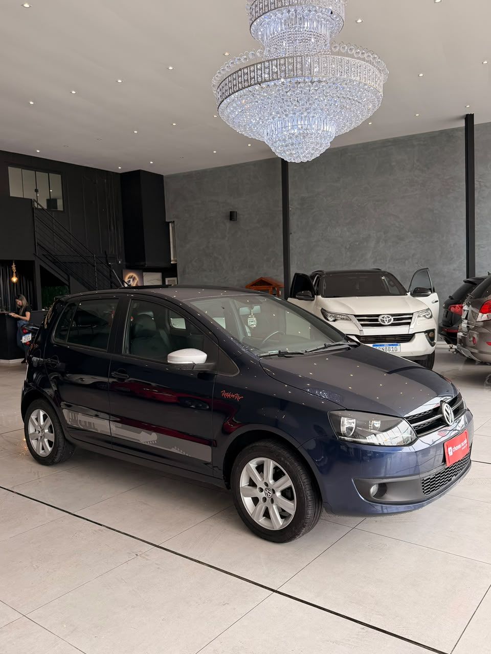 VOLKSWAGEN FOX ROCK IN RIO 1.6 MI TOTAL FLEX 2014 - FINANCIA 100% — foto 3