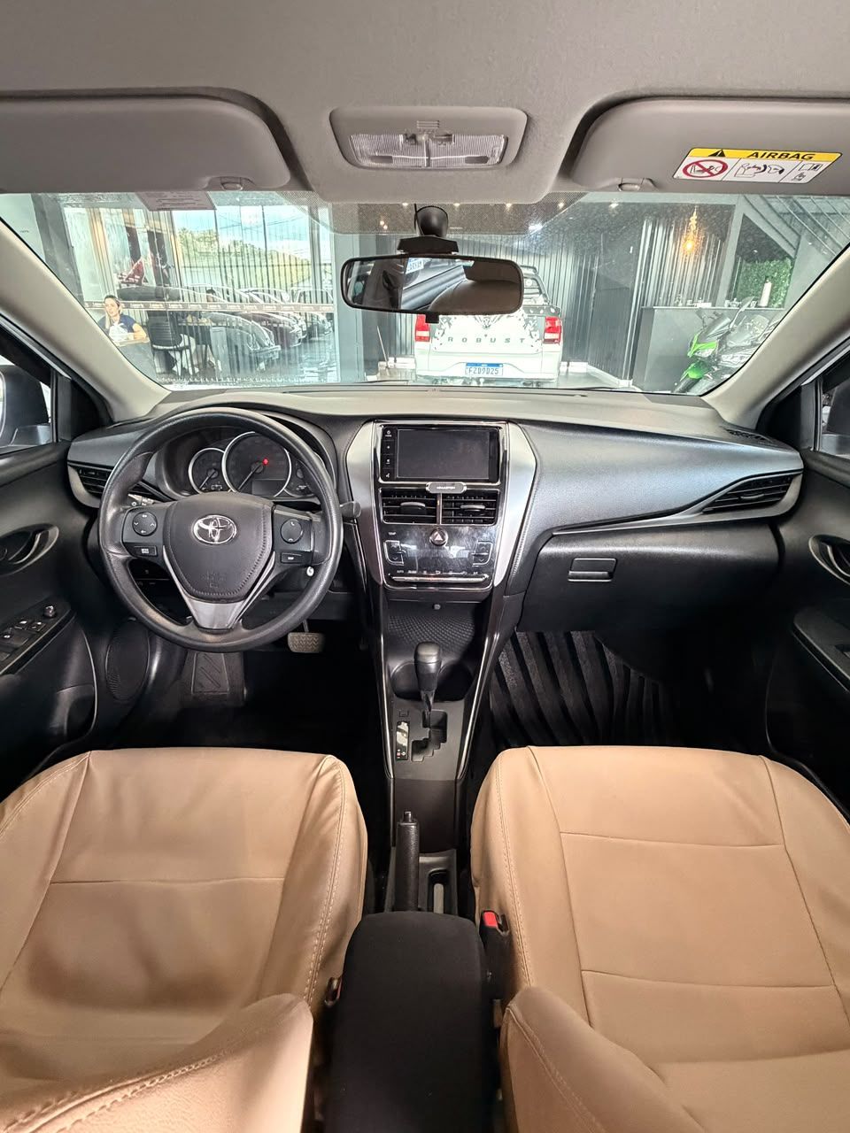 TOYOTA YARIS XL SEDAN 1.5 FLEX 2024 - FINANCIA 100% — foto 7