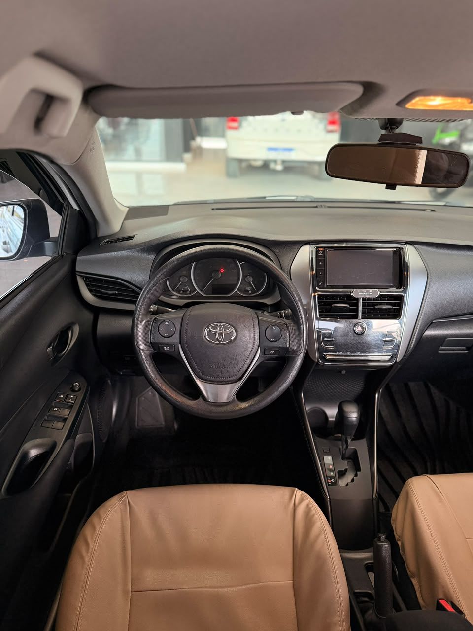 TOYOTA YARIS XL SEDAN 1.5 FLEX 2024 - FINANCIA 100% — foto 8
