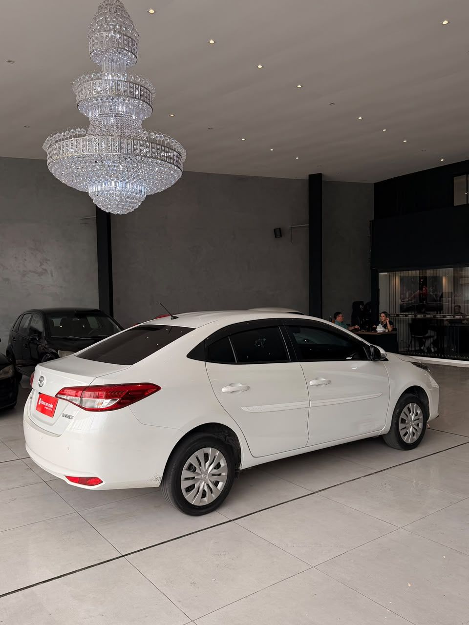 TOYOTA YARIS XL SEDAN 1.5 FLEX 2024 - FINANCIA 100% — foto 4
