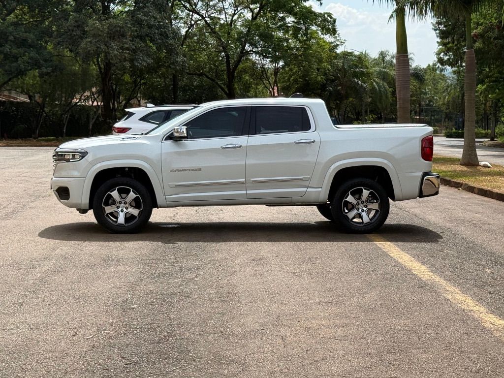 RAMPAGE LARAMIE 2.2 TB CD 4X4 Die. Aut. — foto 7