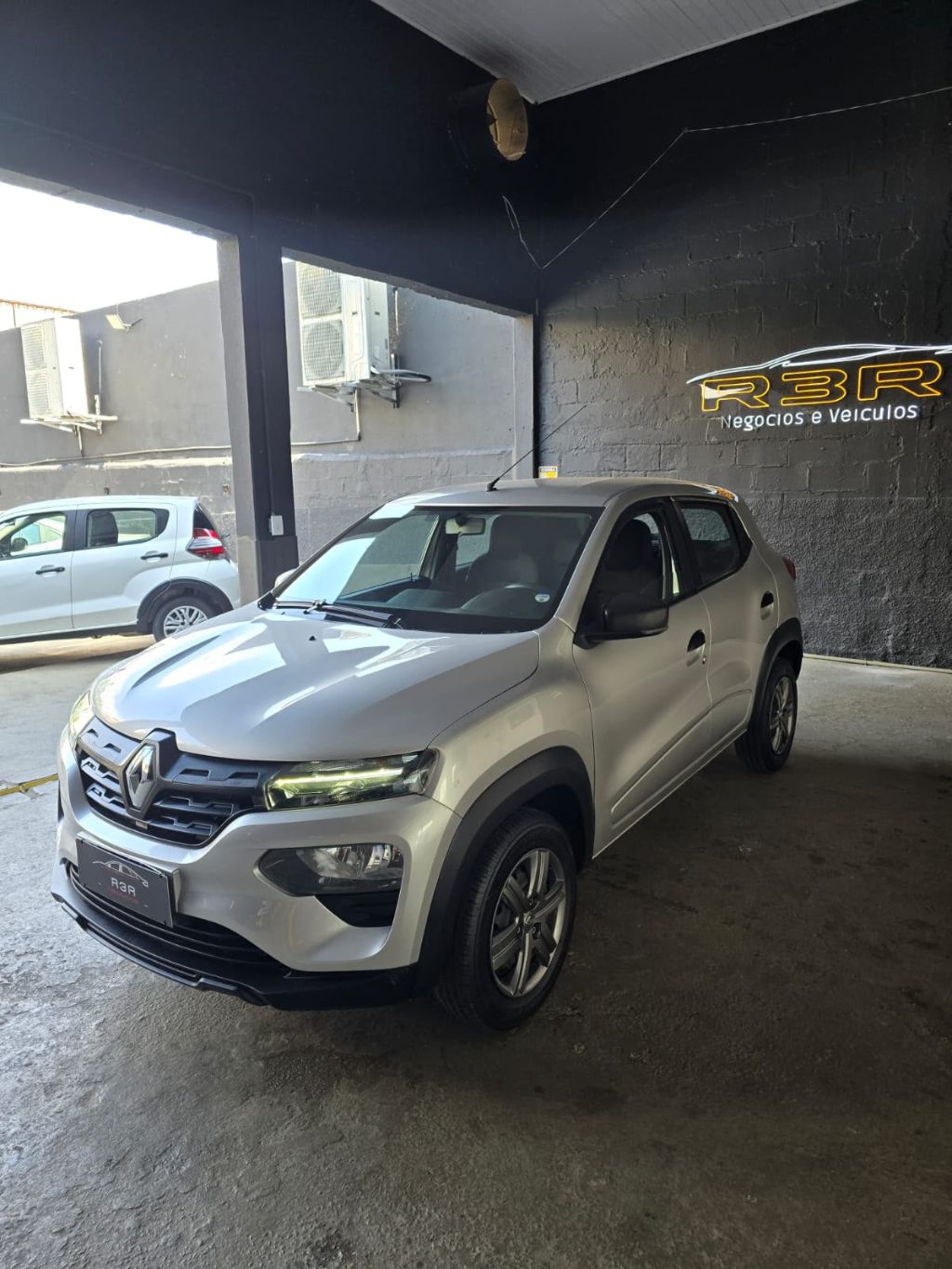 KWID Zen 1.0 Flex 12V 5p Mec. — foto 2