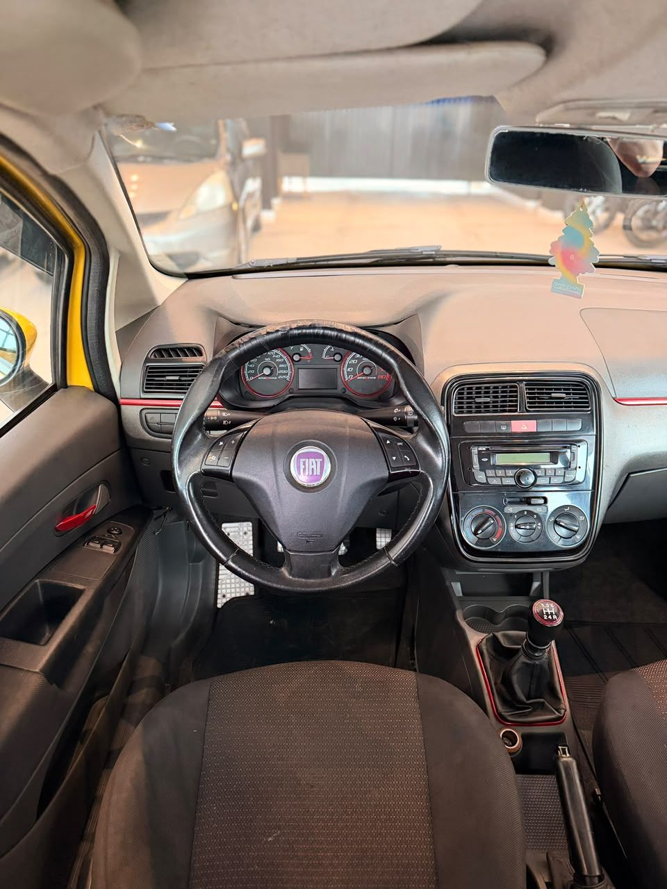 FIAT SPORTING 1.8 FLEX 2011 - FINANCIA 100% — foto 8