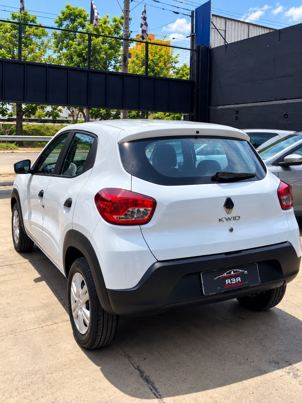 KWID Zen 1.0 Flex 12V 5p Mec. — foto 8