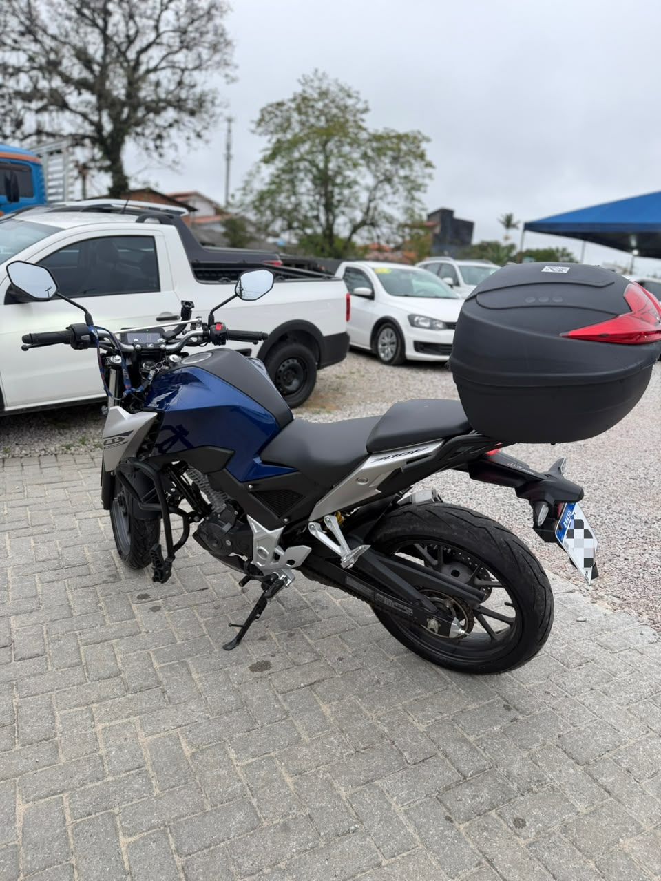 CB 300F Twister Flex — foto 4