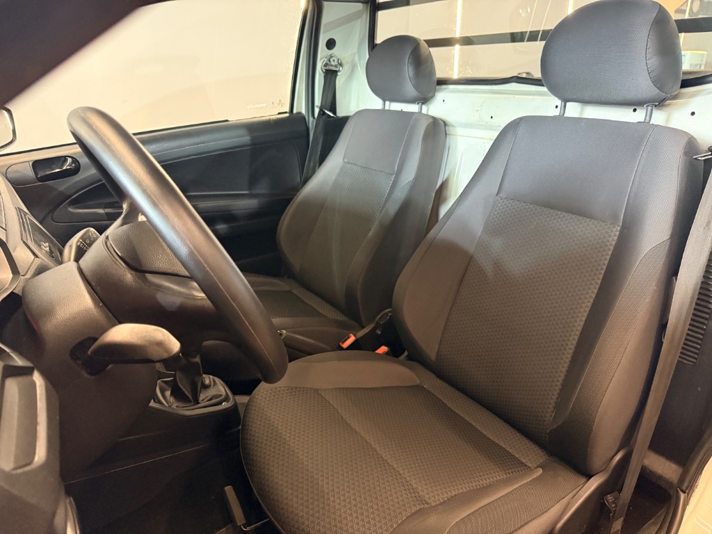 Saveiro Robust 1.6 Total Flex 16V  — foto 6