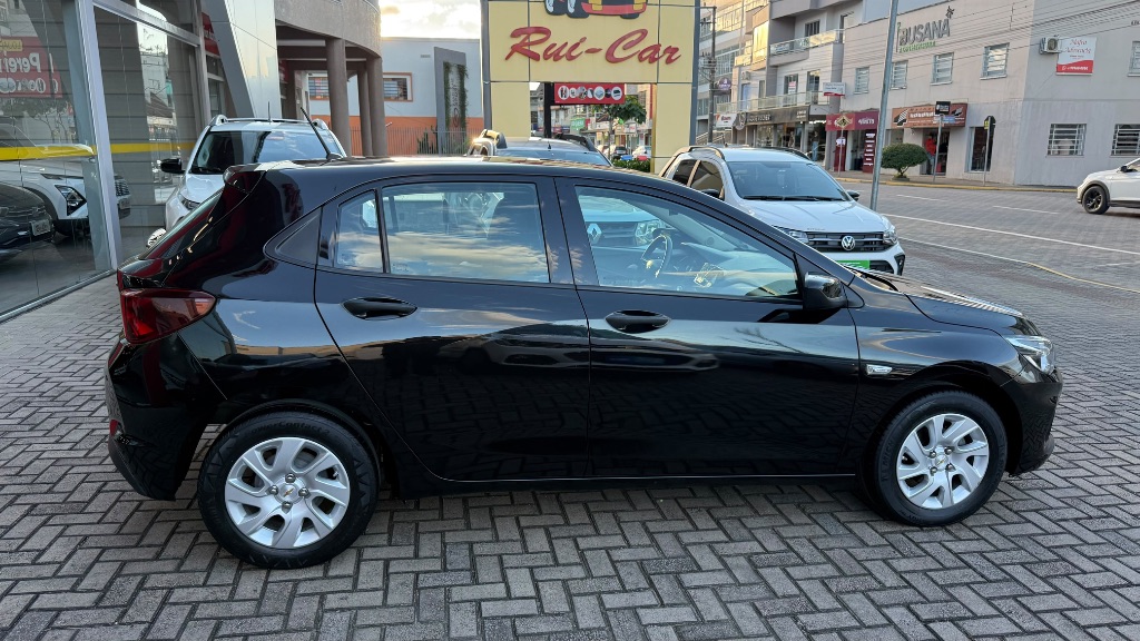 ONIX HATCH 1.0 12V TB Flex 5p Aut. — foto 6
