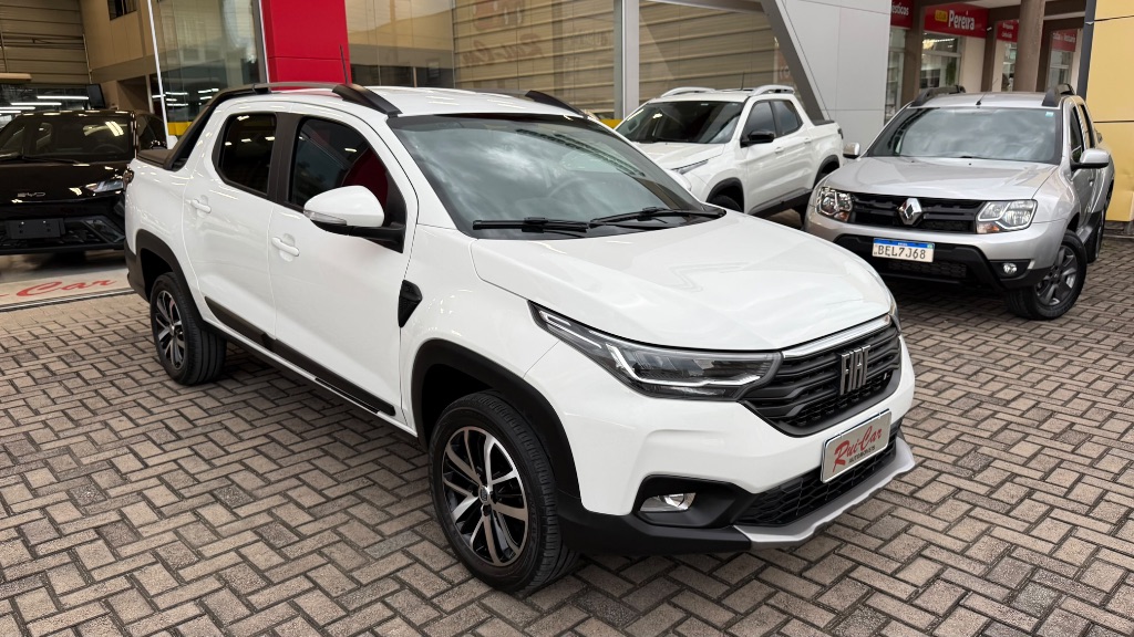 Strada Volcano 1.3 Flex 8V CD Aut. — foto 2