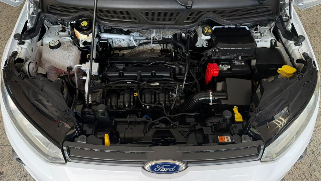 EcoSport FREESTYLE 1.6 16V Flex 5p — foto 8