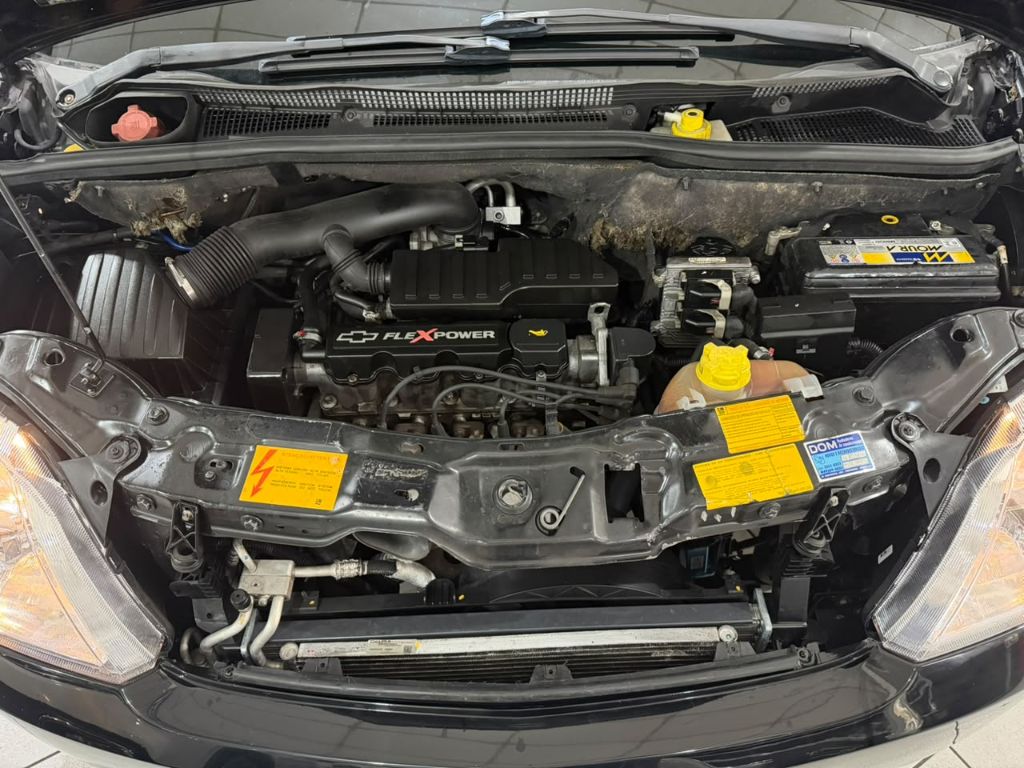 MERIVA 1.8 MPFI PREMIUM 8V 4P — foto 13
