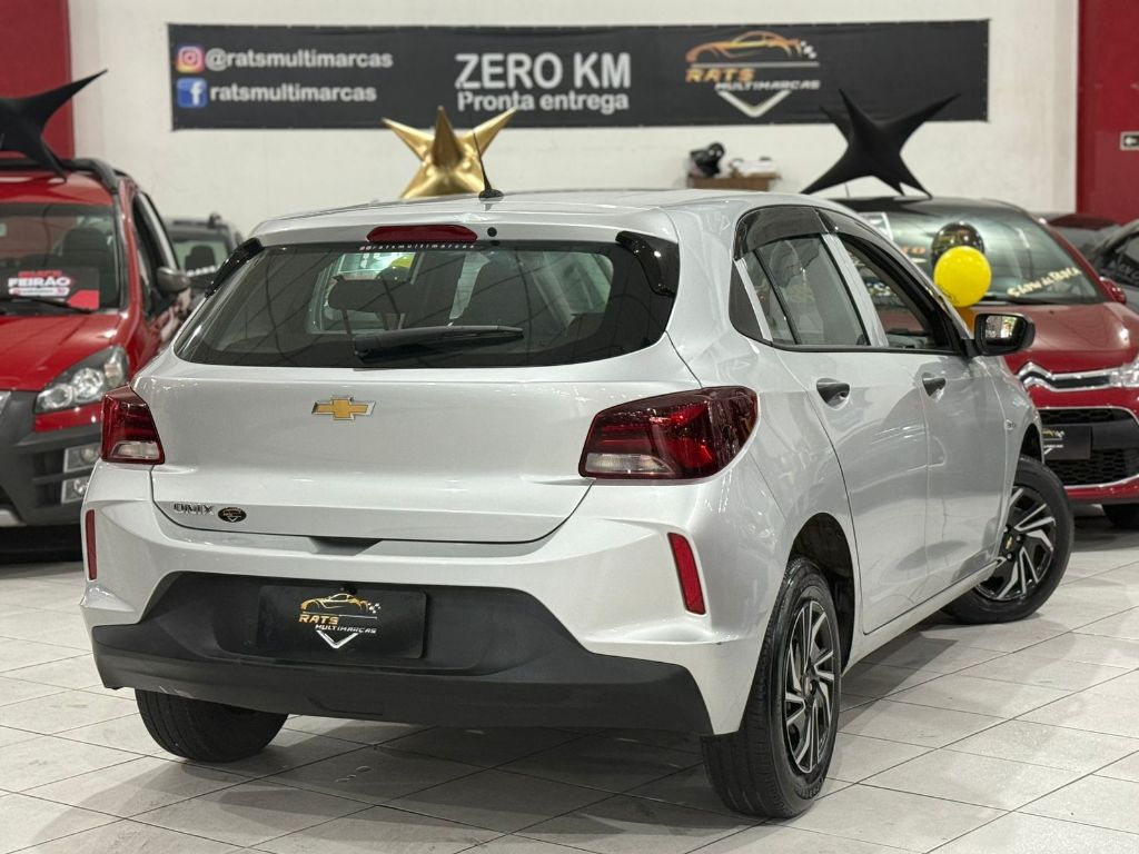 ONIX 1.0 MT LT 4P — foto 6