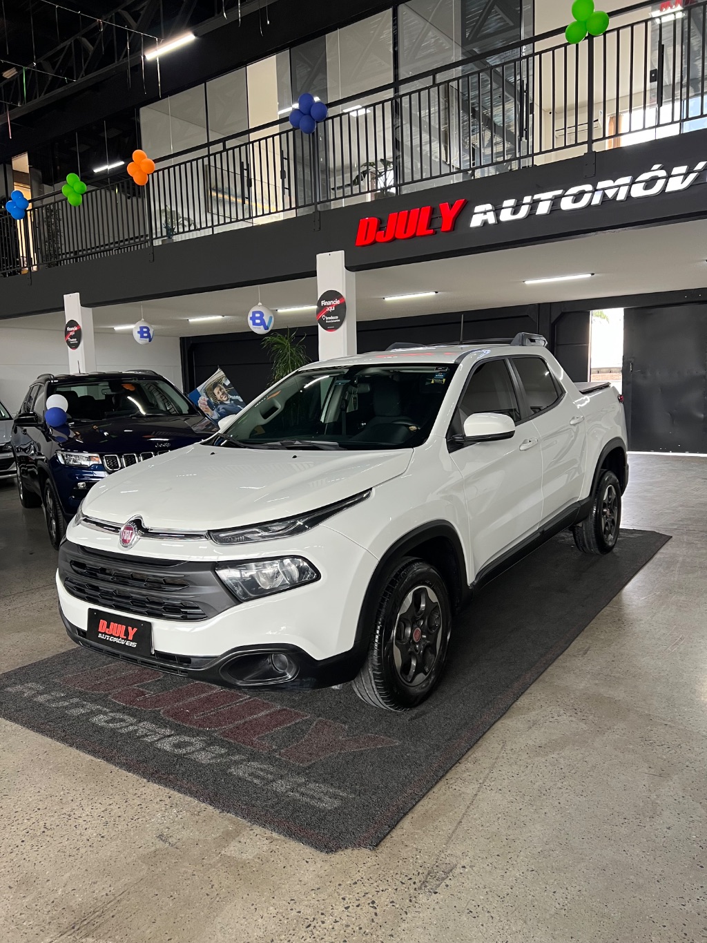 Toro Freedom 1.8 16V Flex Aut. — foto 1