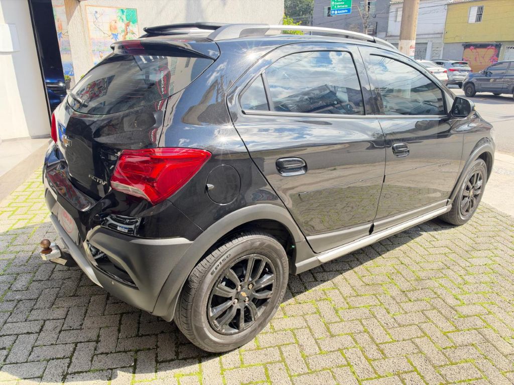 ONIX HATCH ACTIV 1.4 8V Flex 5P Aut. — foto 20