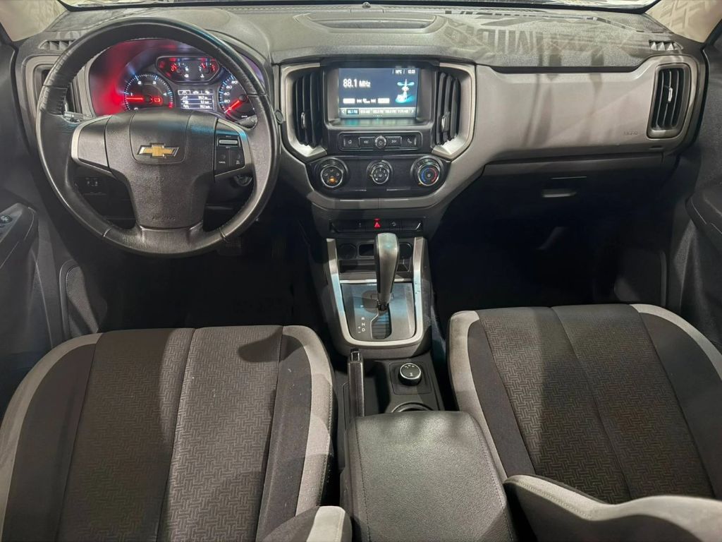 S10 2.8 LT 4X4 CD AT TURBO DIESEL 4P — foto 8