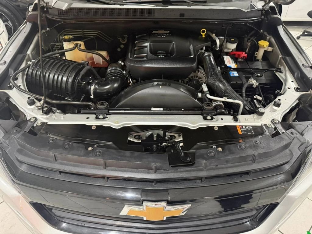 S10 2.8 LT 4X4 CD AT TURBO DIESEL 4P — foto 13