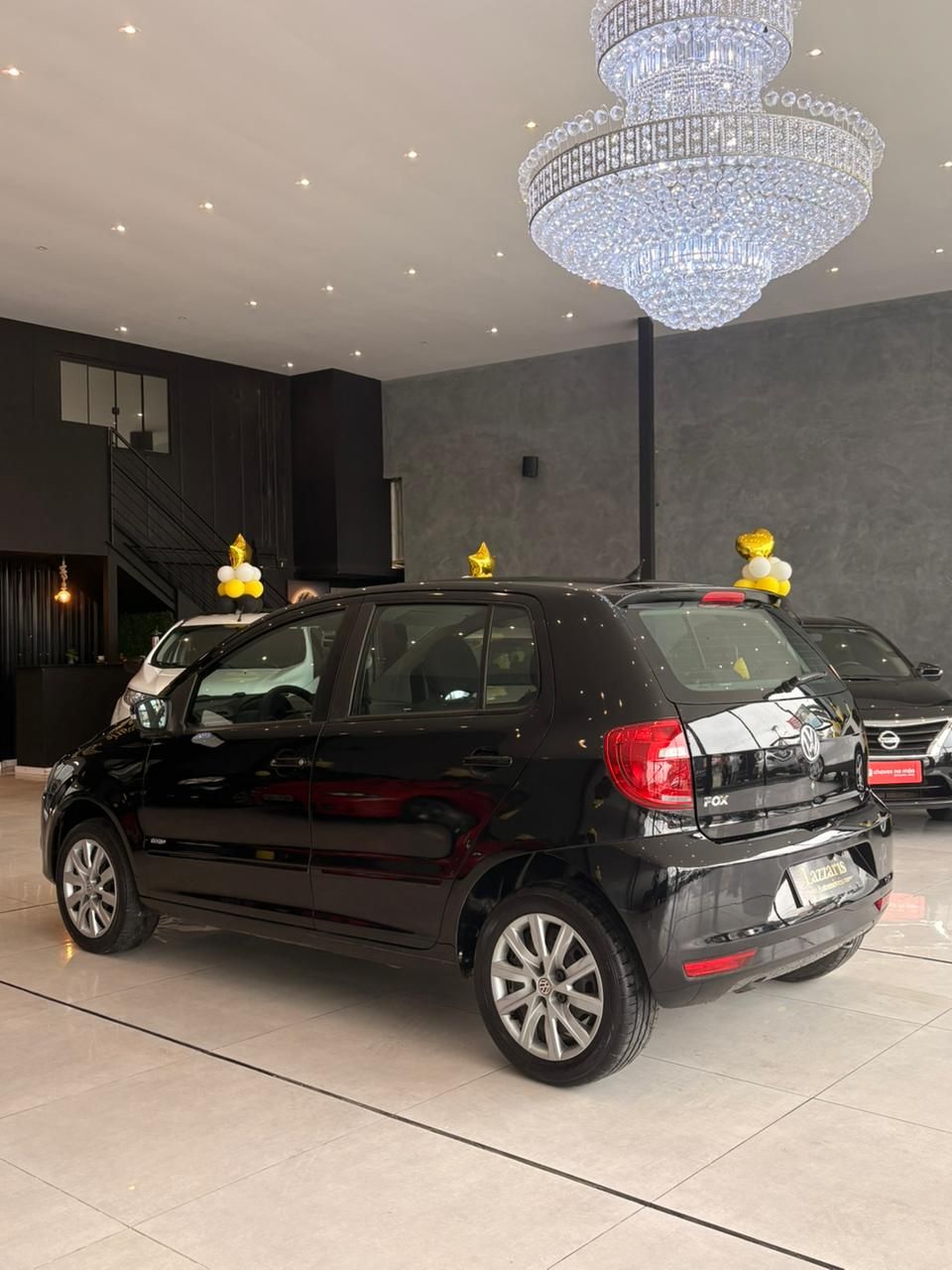 VOLKSWAGEN FOX 1.0 FLEX / 2013 FINANCIA 100% — foto 6