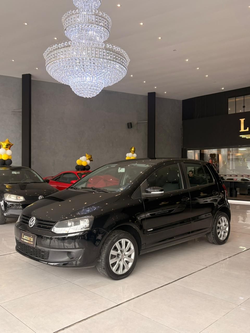VOLKSWAGEN FOX 1.0 FLEX / 2013 FINANCIA 100% — foto 1