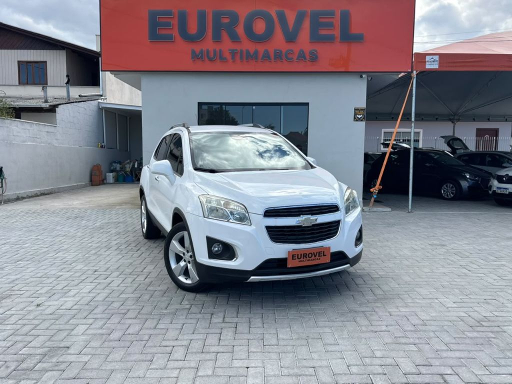 TRACKER LTZ 1.8 16V Flex 4x2 Aut. — foto 3