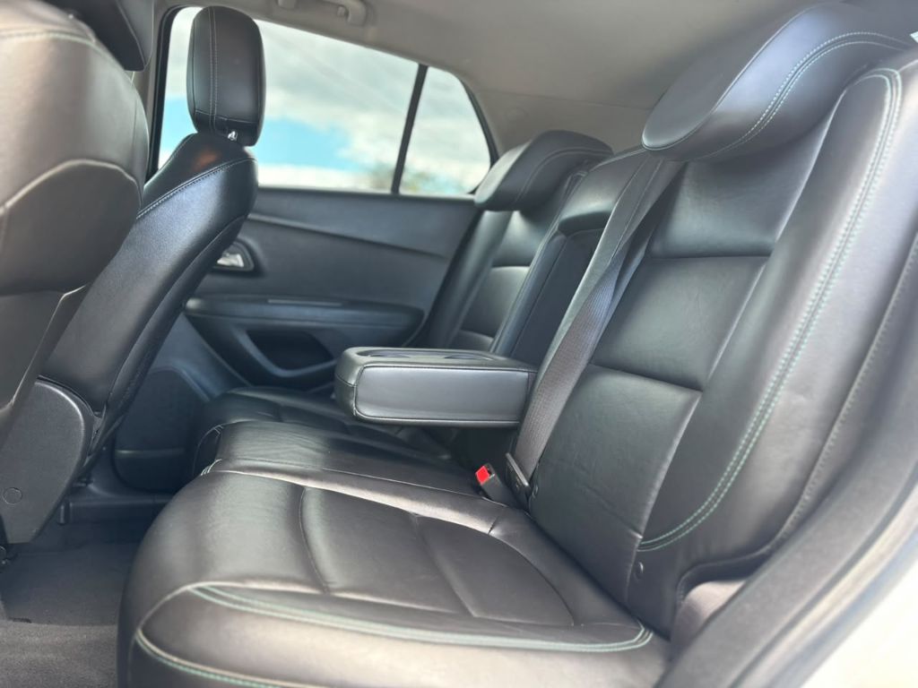 TRACKER LTZ 1.8 16V Flex 4x2 Aut. — foto 17
