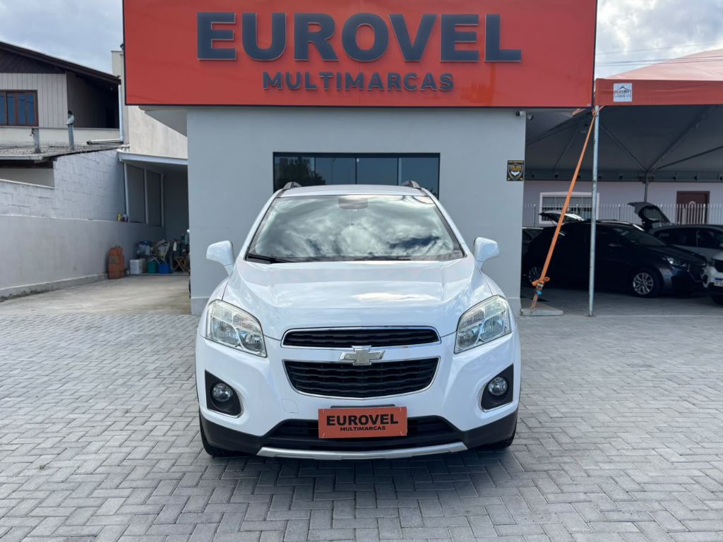 TRACKER LTZ 1.8 16V Flex 4x2 Aut. — foto 2