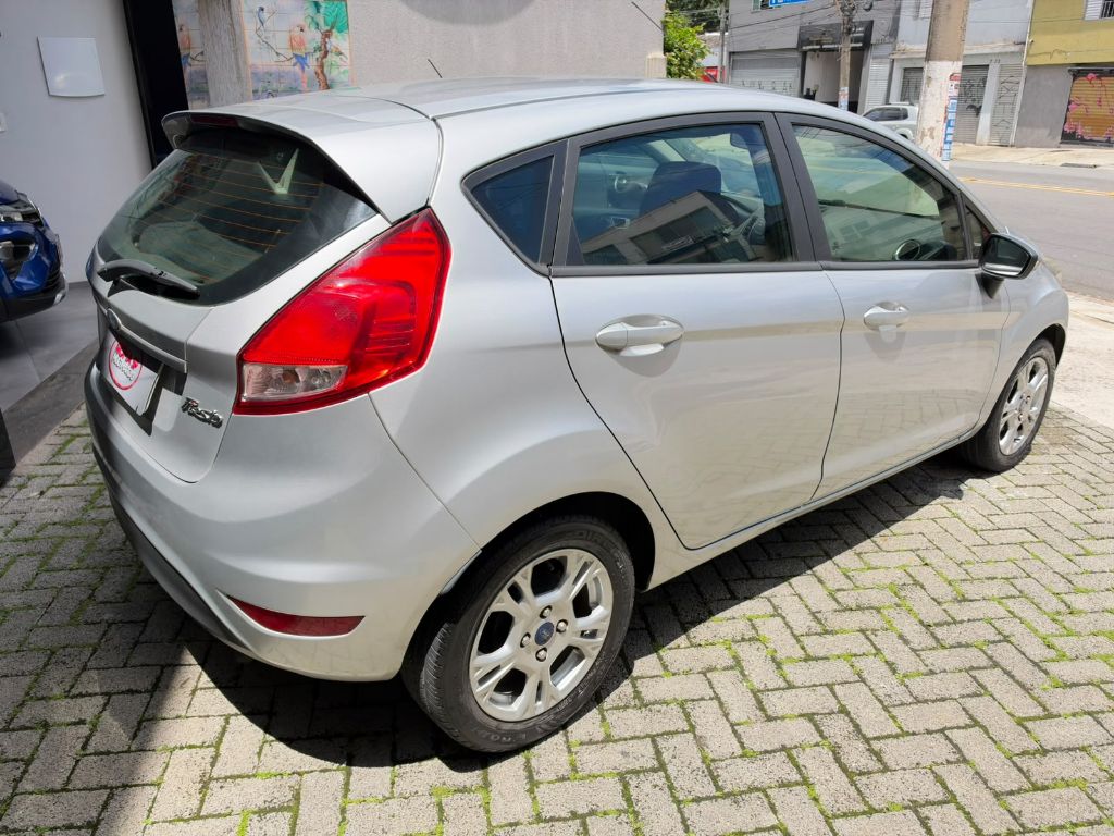 Fiesta 1.5 16V Flex Mec. 5p — foto 14
