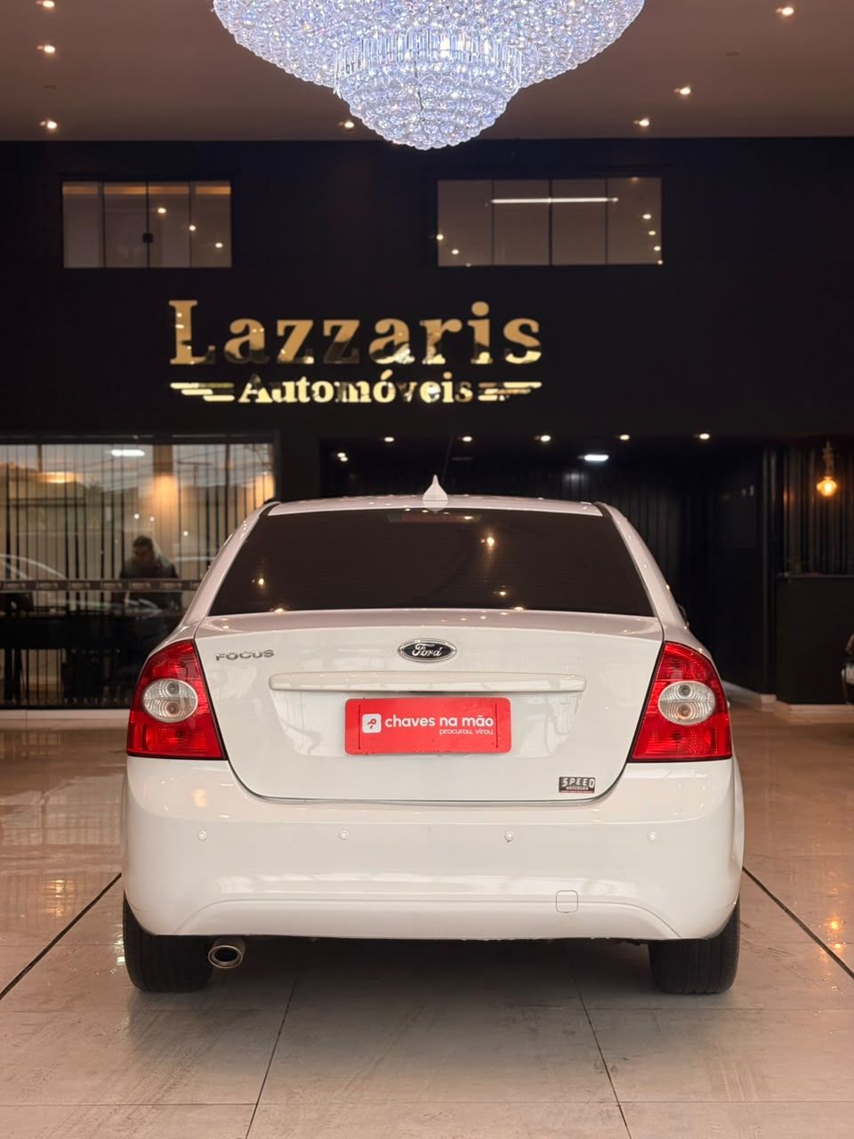 Focus Sedan 1.6/1.6 Flex 8V/16V 4p Mec. — foto 4