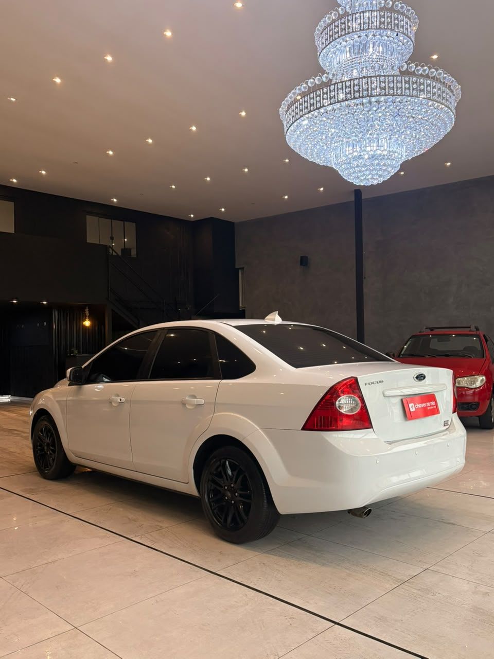 Focus Sedan 1.6/1.6 Flex 8V/16V 4p Mec. — foto 6