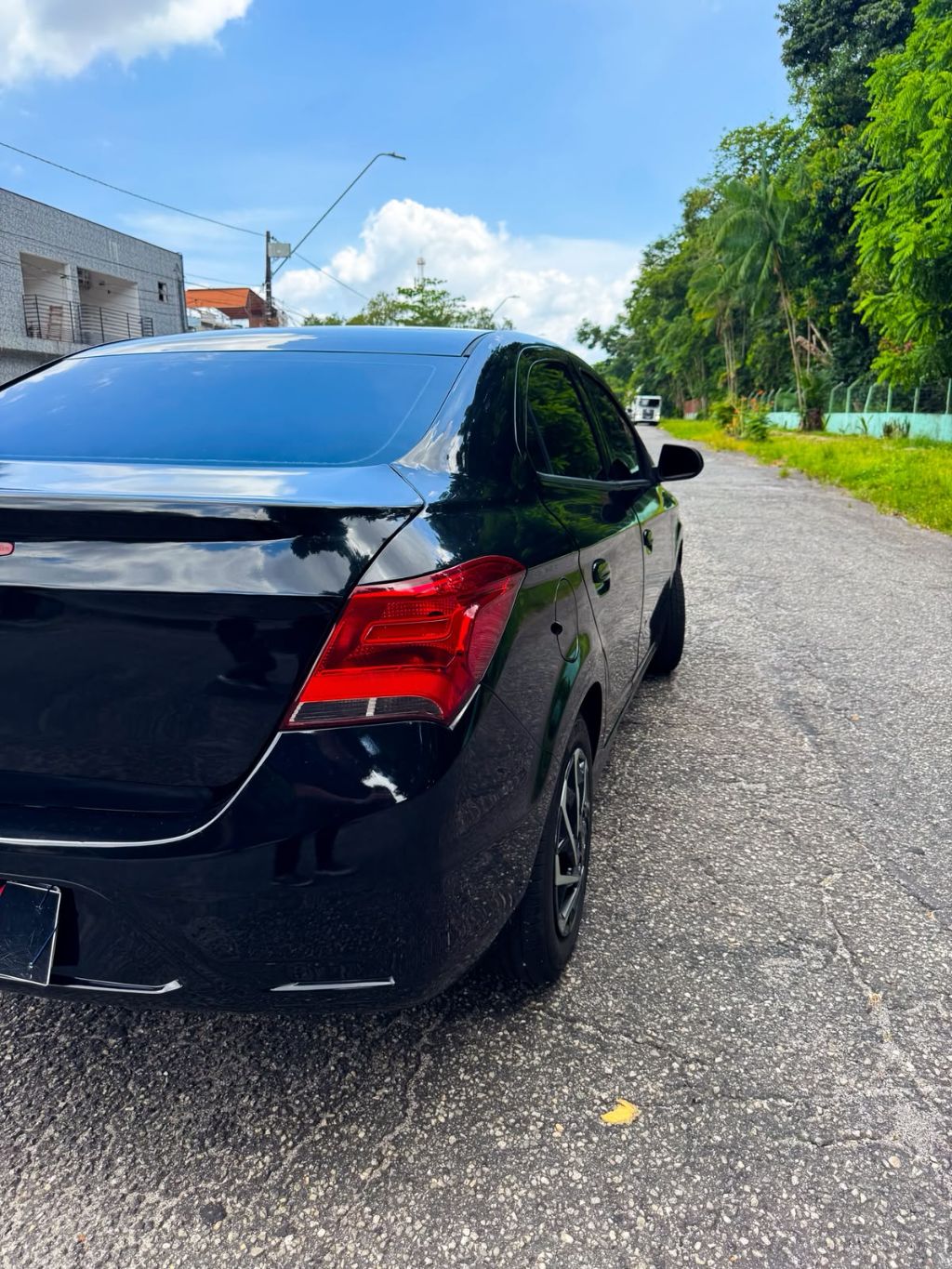 ONIX SEDAN Plus LT 1.0 12V Flex 4p Mec. — foto 5