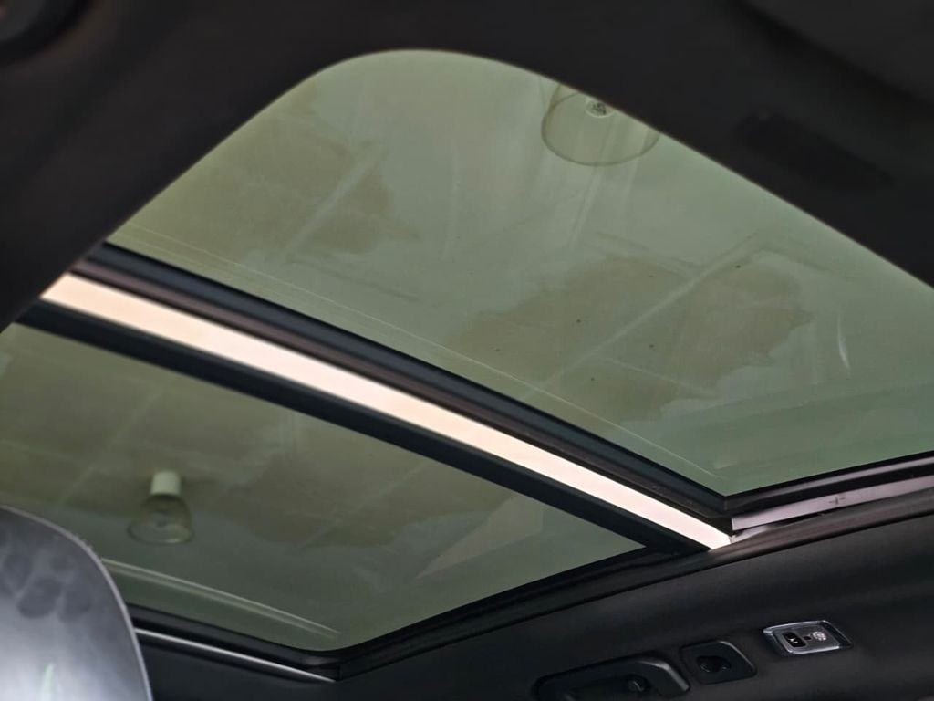 XC 60 T-5 R-DESIGN 2.0 AWD 5p — foto 14