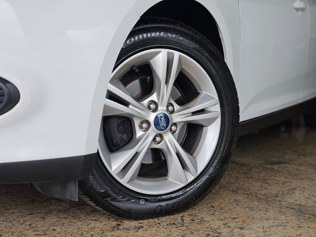 Focus 1.6 S/SE/SE Plus Flex 8V/16V  5p — foto 12