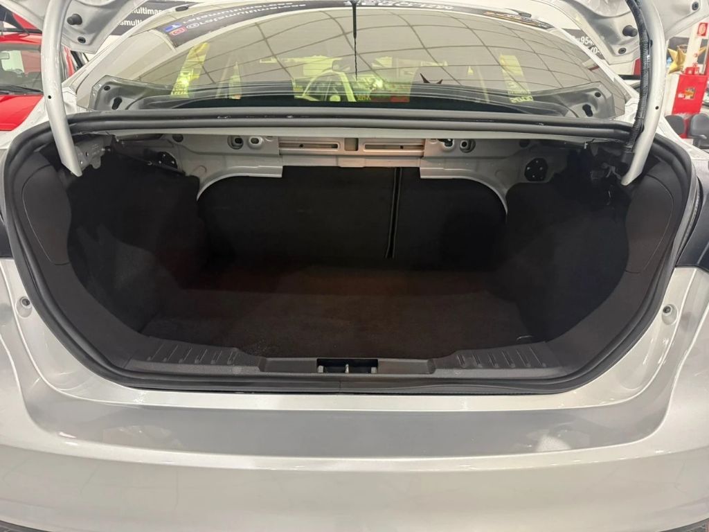 FOCUS SEDAN 2.0 SE AT 4P — foto 13